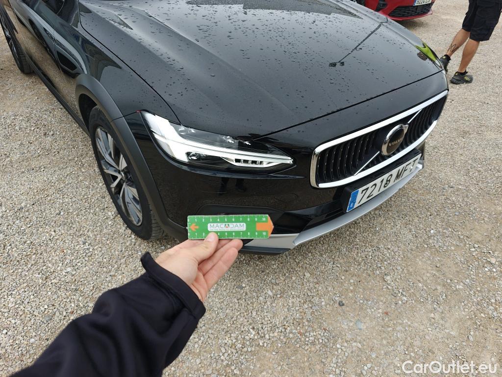  Volvo  V90  Cross Country Pro AWD 2.0 T5 250CV AT8 E6dT #18