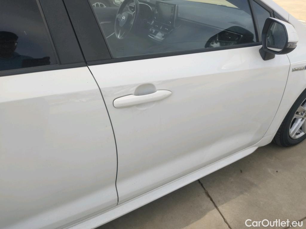 Toyota  Corolla TOYOTA  / 2019 / 5P / familiar 1.8 125H ACTIVE TECH E-CVT TOU SPORT #41