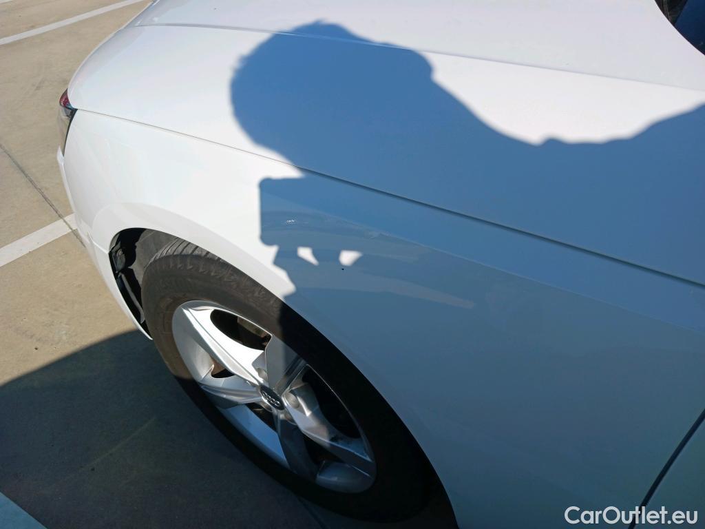  Audi  A4 AUDI  / 2019 / 4P / sedán Advanced 30 TDI 100kW (136CV) S tronic #31