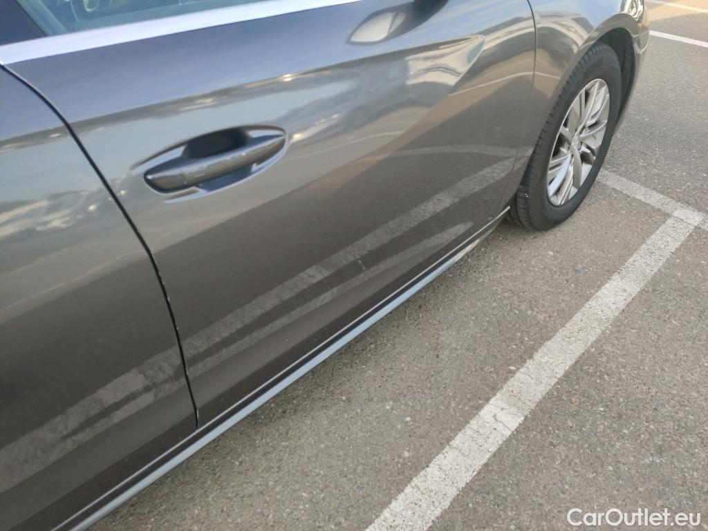  Peugeot  508 PEUGEOT  / 2018 / 5P / berlina con portón  5P Business Line BlueHDi 130 EAT8 (AC) #5