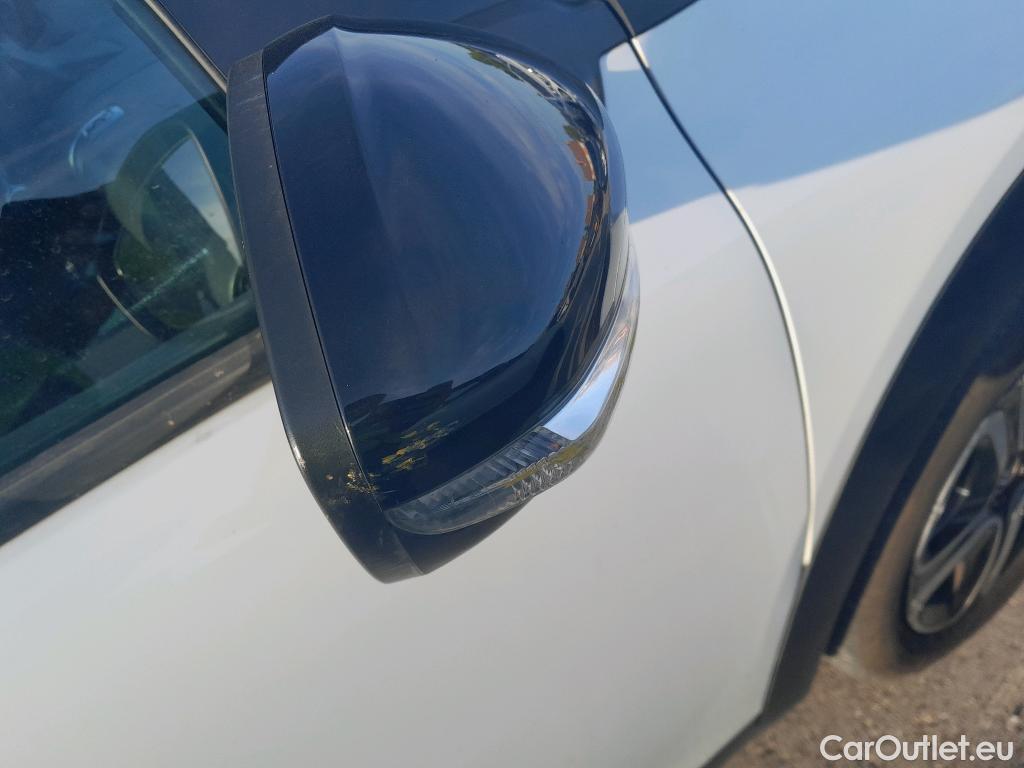  Citroen  C4 Cactus CITROEN  / 2018 / 5P / berlina con portón BlueHDi 100 S&S Feel #22