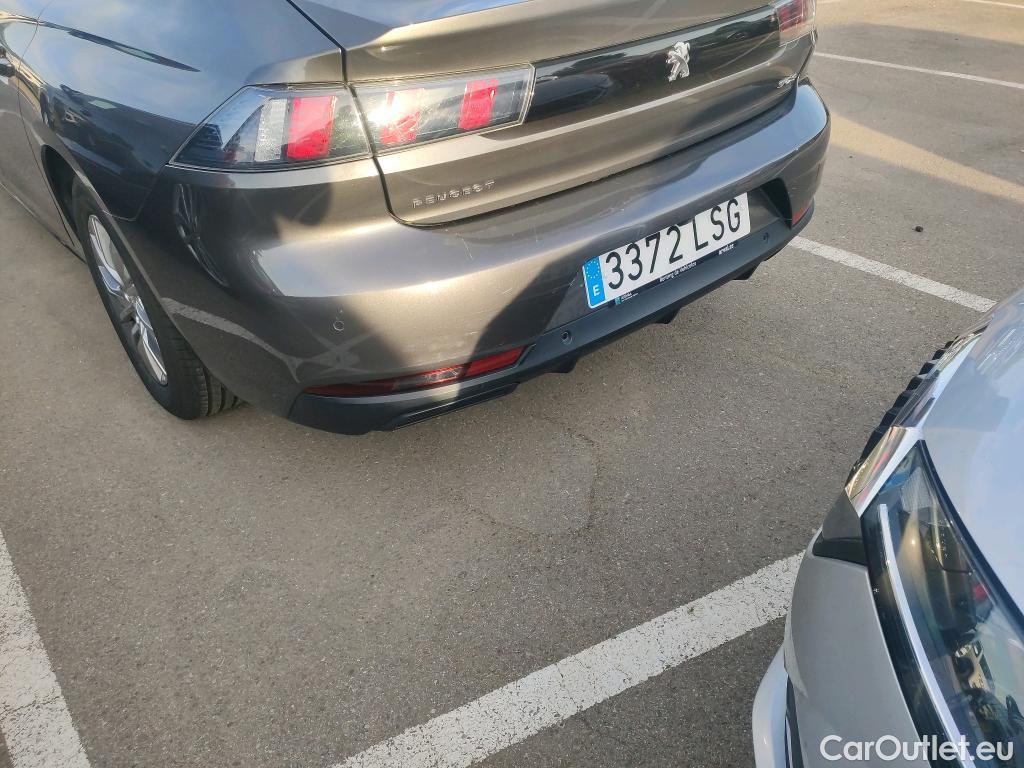  Peugeot  508 PEUGEOT  / 2018 / 5P / berlina con portón  5P Business Line BlueHDi 130 EAT8 (AC) #26