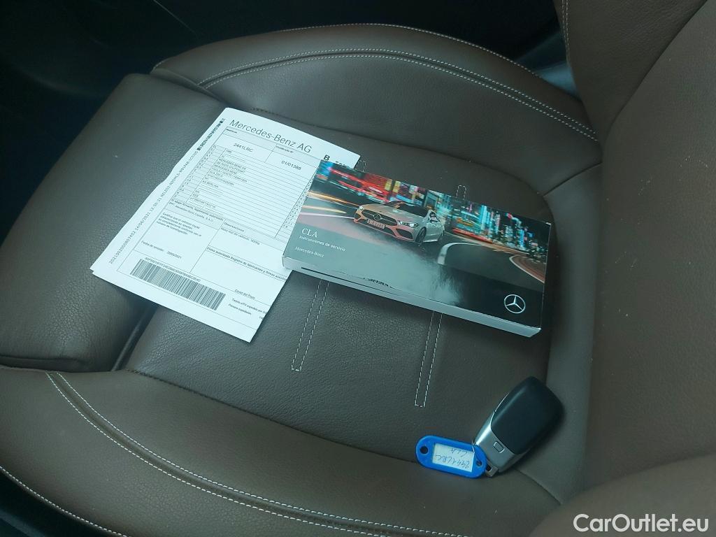  Land Rover  Discovery MERCEDES-BENZ CLA / 2019 / 4P / coupé CLA 220 D DCT #16
