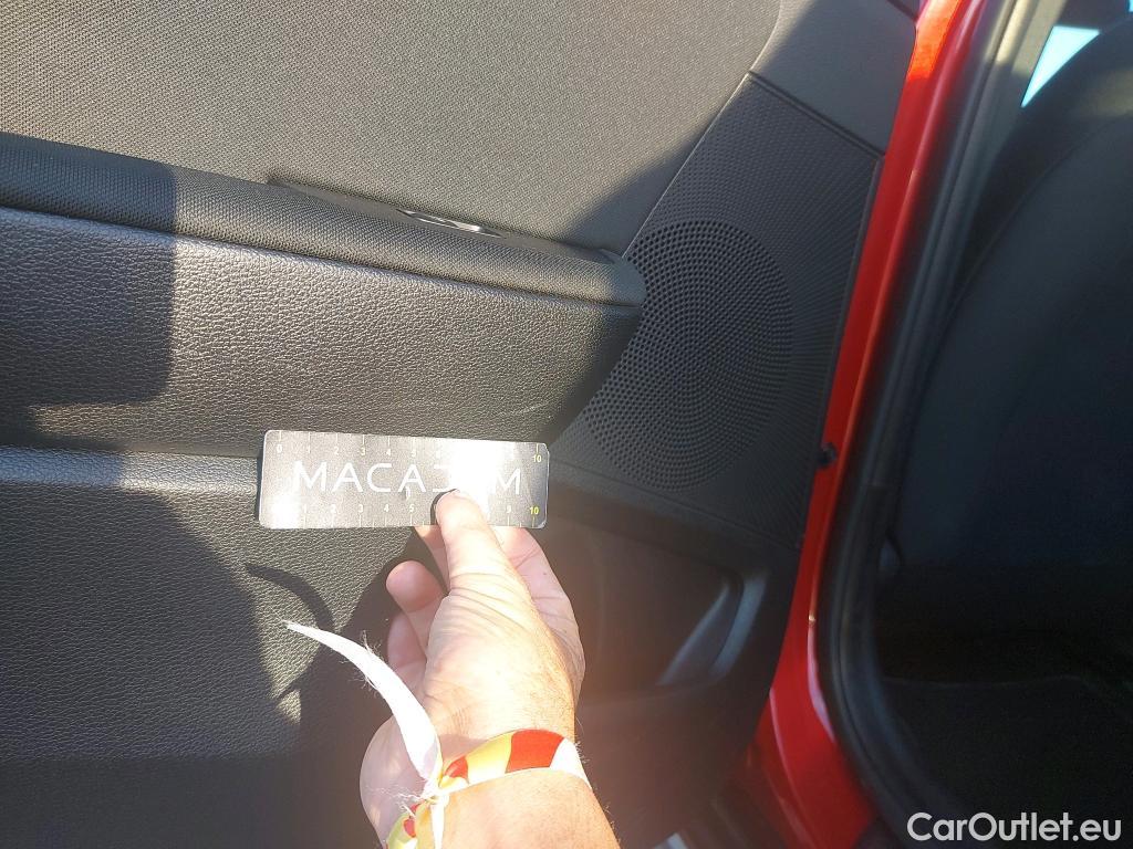  KIA  XCeed KIA  / 2019 / 5P / todoterreno 1.0 T-GDi Concept 88kW (120CV) #25