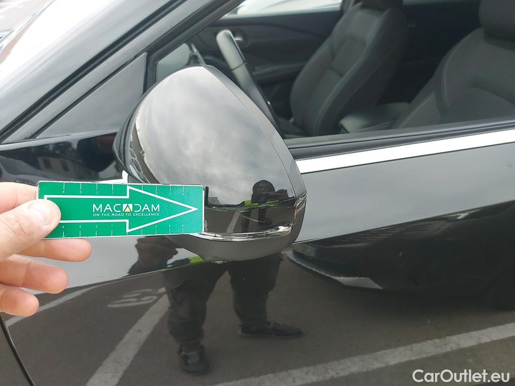  Land Rover  Discovery NISSAN QASHQAI / 2021 / 5P / todoterreno DIG-T 116kW mHEV Xtronic N-Connecta #9