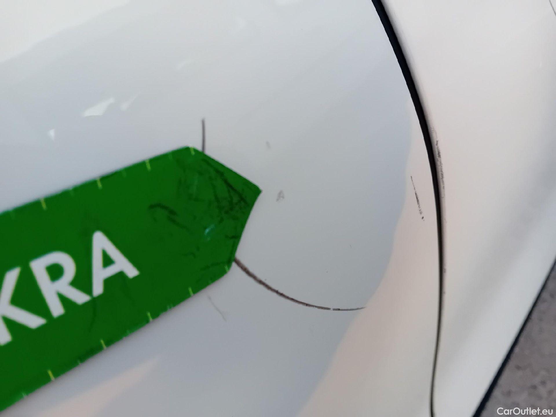  Bmw  X1 BMW  / 2015 / 5P / todoterreno sDrive16d #28