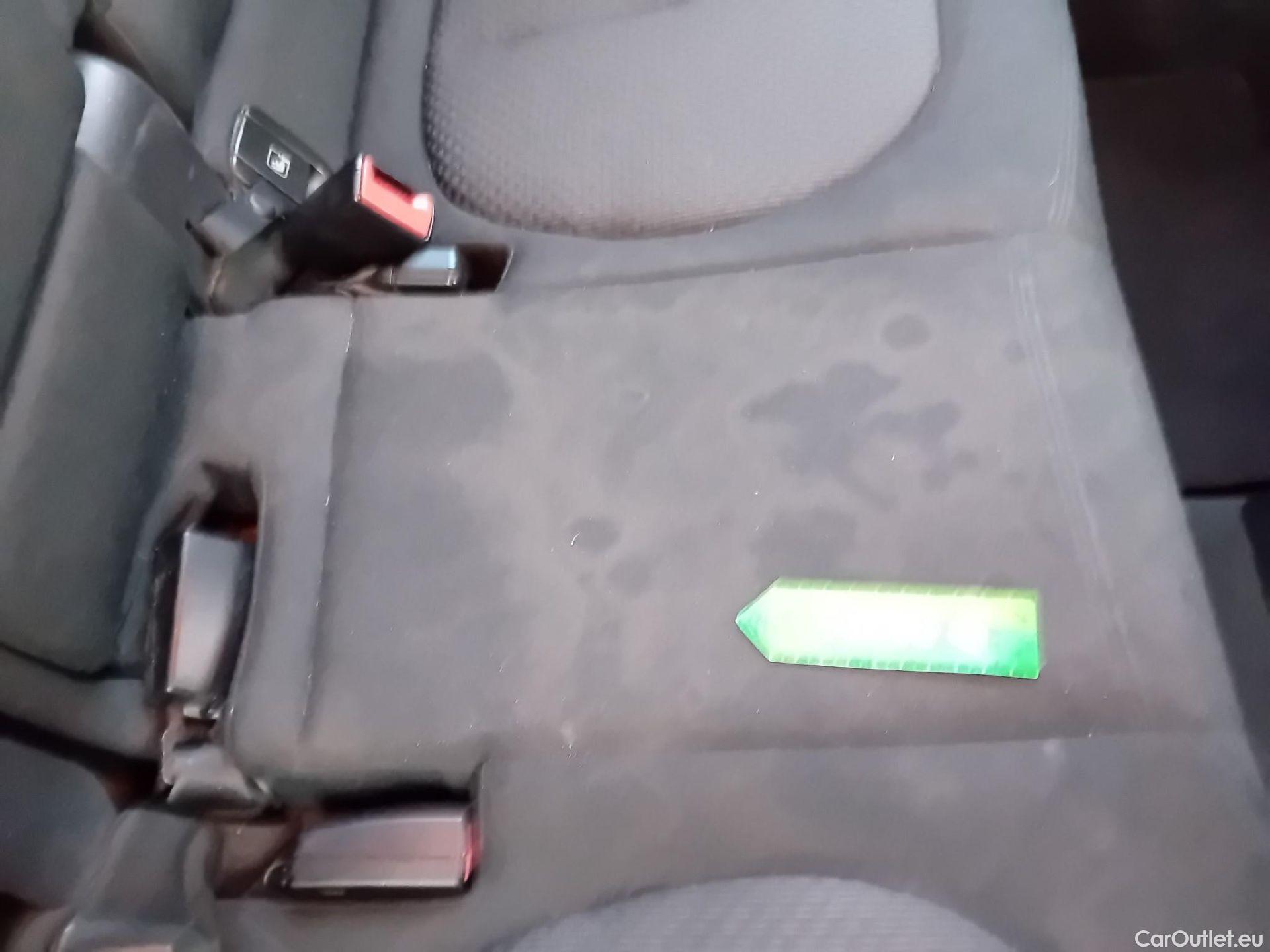  Bmw  X1 BMW  / 2015 / 5P / todoterreno sDrive16d #3