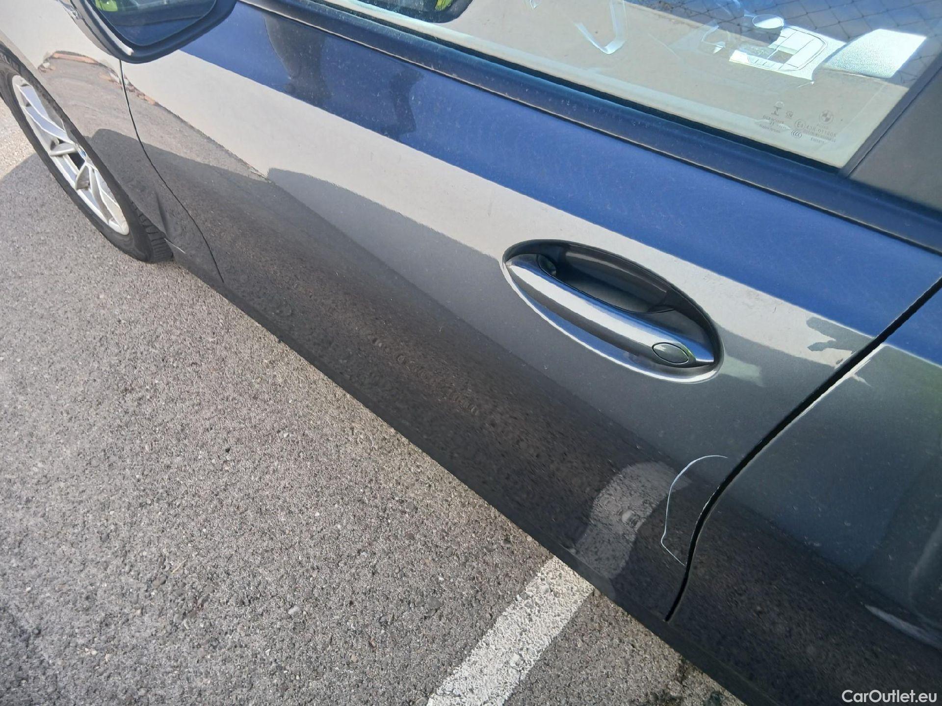  Bmw  Serie 3 BMW  / 2018 / 4P / sedán 318d Auto. #11