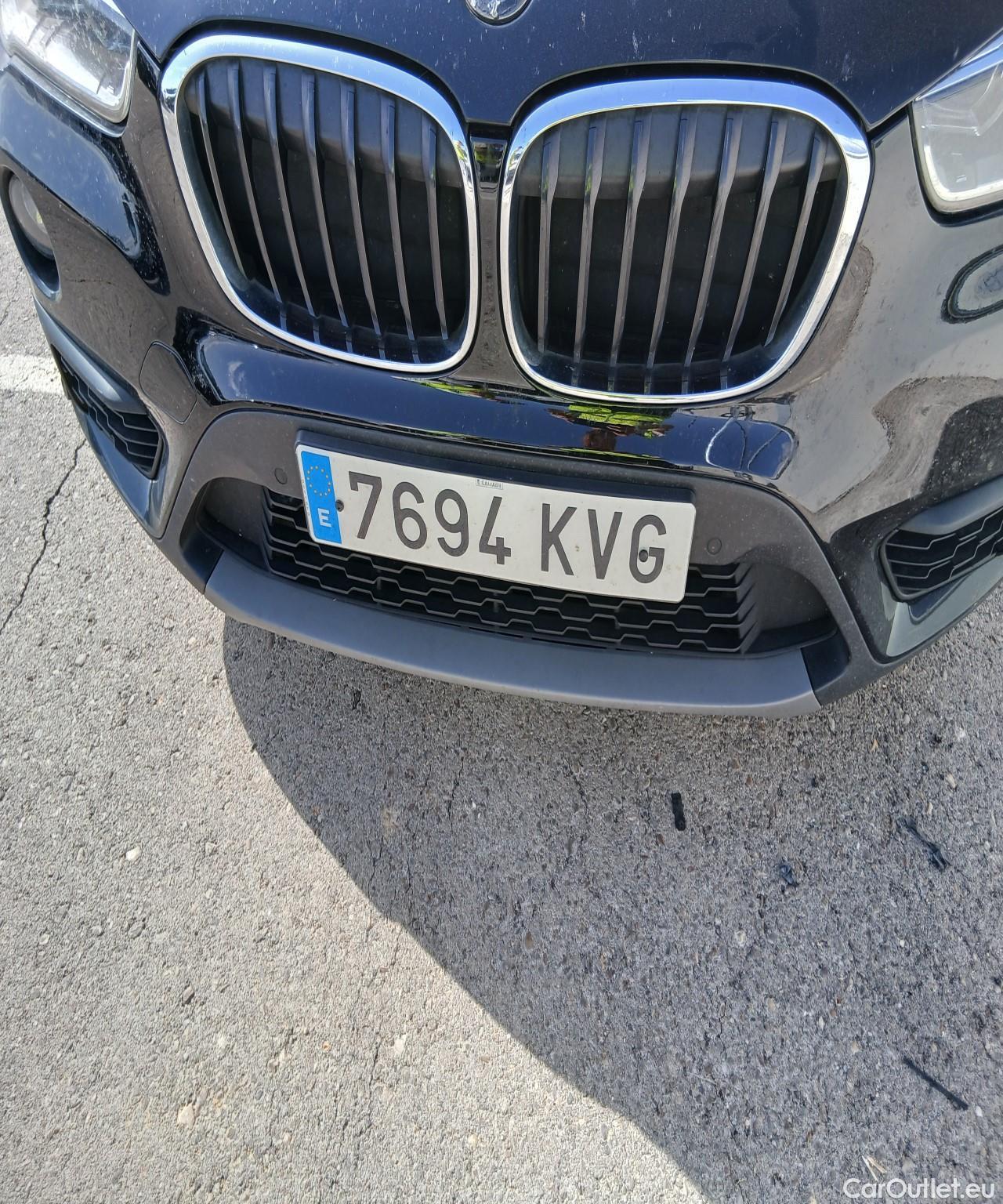  Bmw  X1 BMW  / 2015 / 5P / todoterreno sDrive18d #9