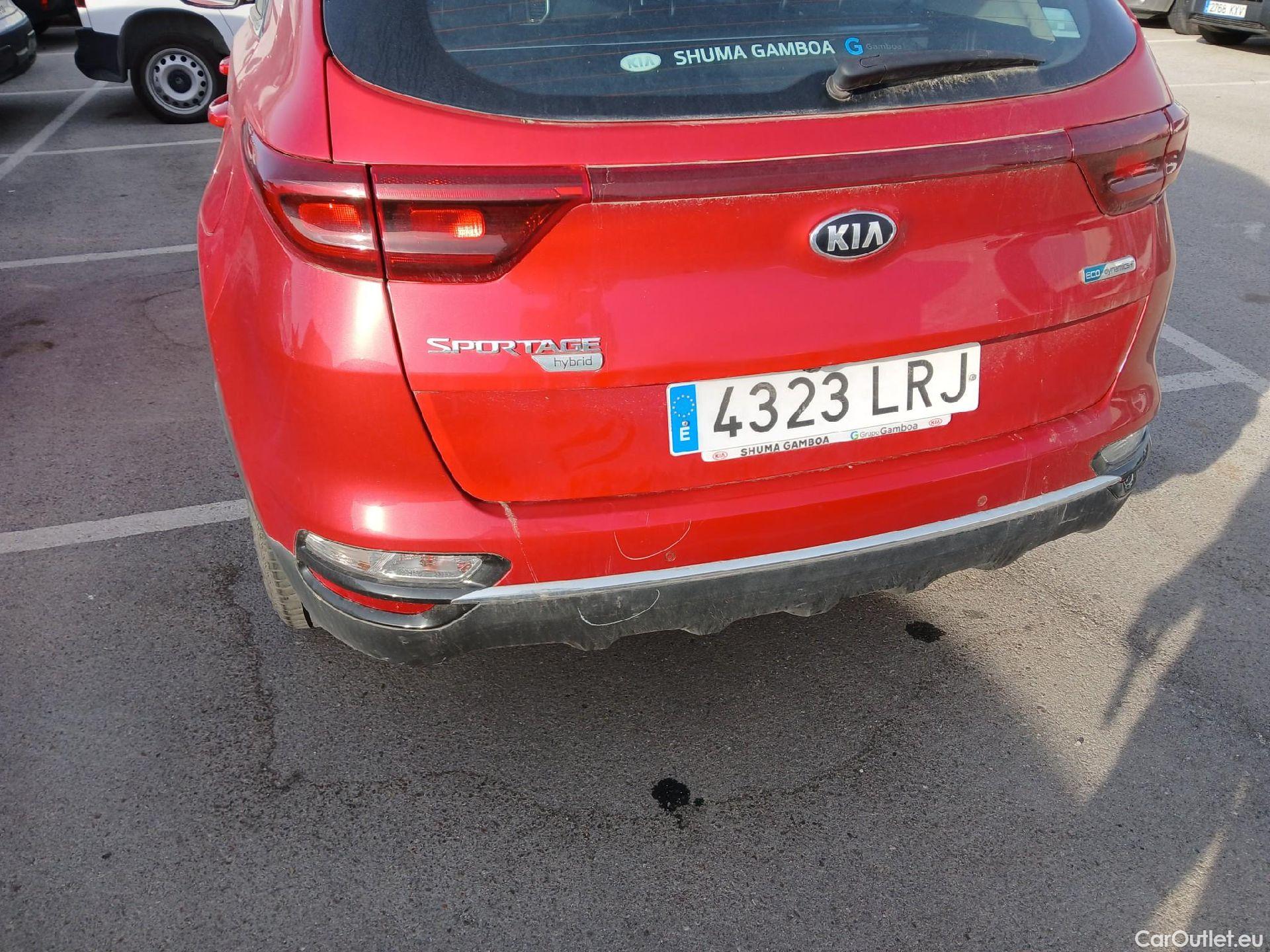  KIA  Sportage KIA  / 2018 / 5P / todoterreno 1.6 MHEV Business DCT 100kW (136CV) 4X2 #32