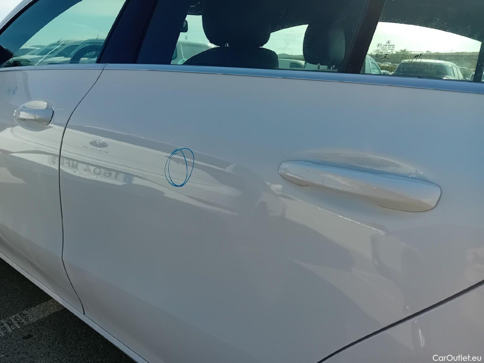  Mercedes  CLA-Klasse MERCEDES-BENZ CLA / 2019 / 4P / coupé CLA 200 D DCT #18