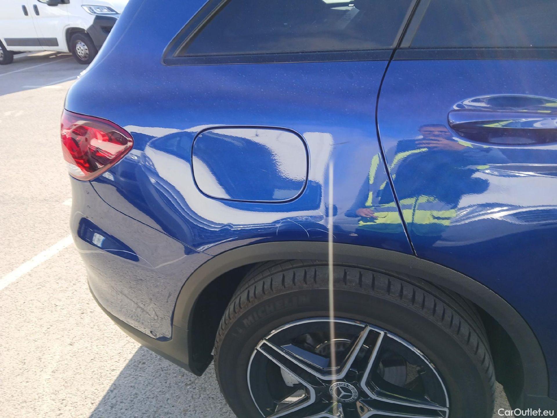  Mercedes  G-Klasee MERCEDES-BENZ Clase GLC / 2019 / 5P / todoterreno GLC 200 d 4MATIC #24