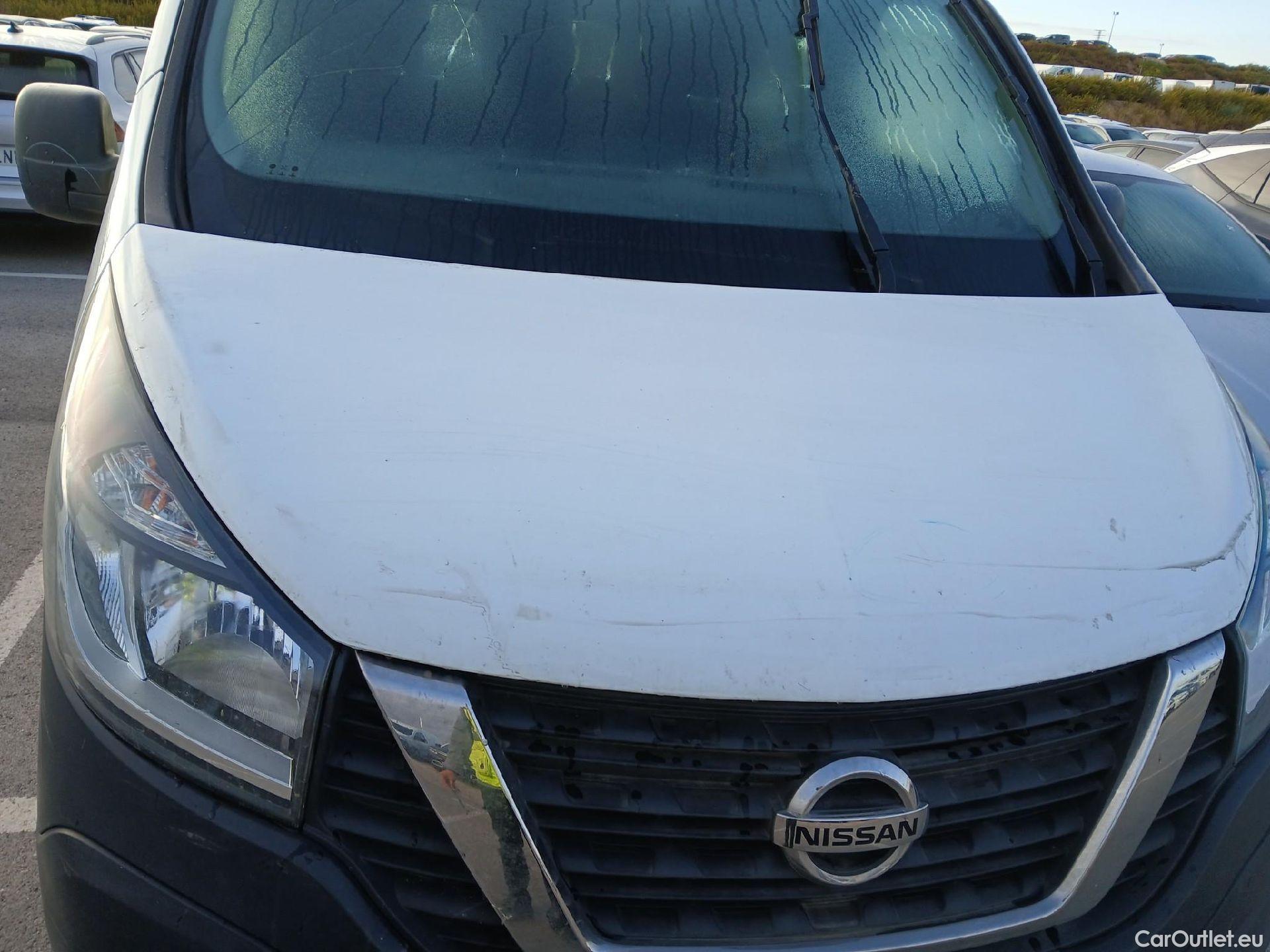  Nissan  NV300 NISSAN  / 2016 / 4P / combi Combi 6 1.6dCi 88kW L1H1 1T COMFORT #43