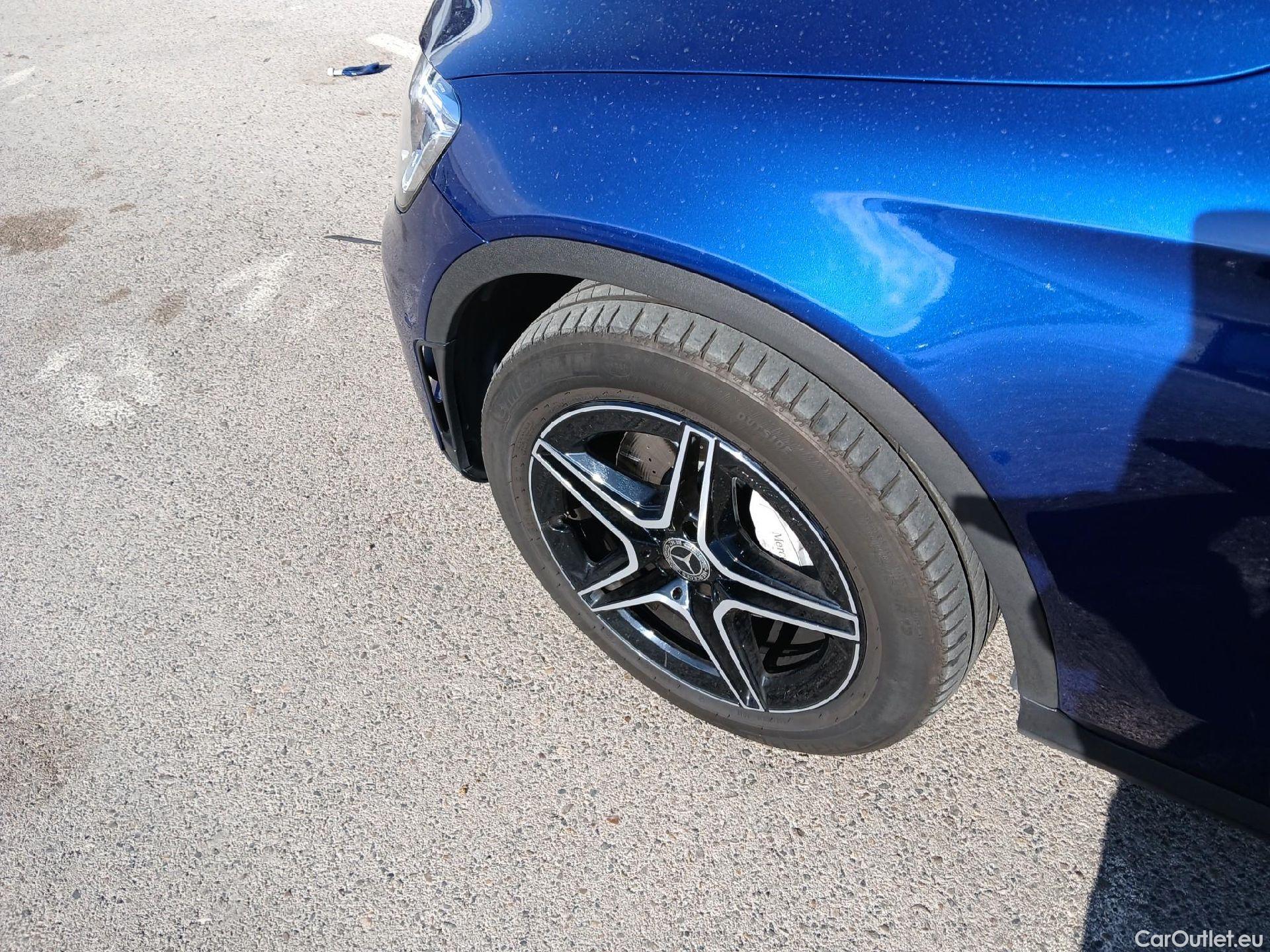  Mercedes  G-Klasee MERCEDES-BENZ Clase GLC / 2019 / 5P / todoterreno GLC 200 d 4MATIC #3