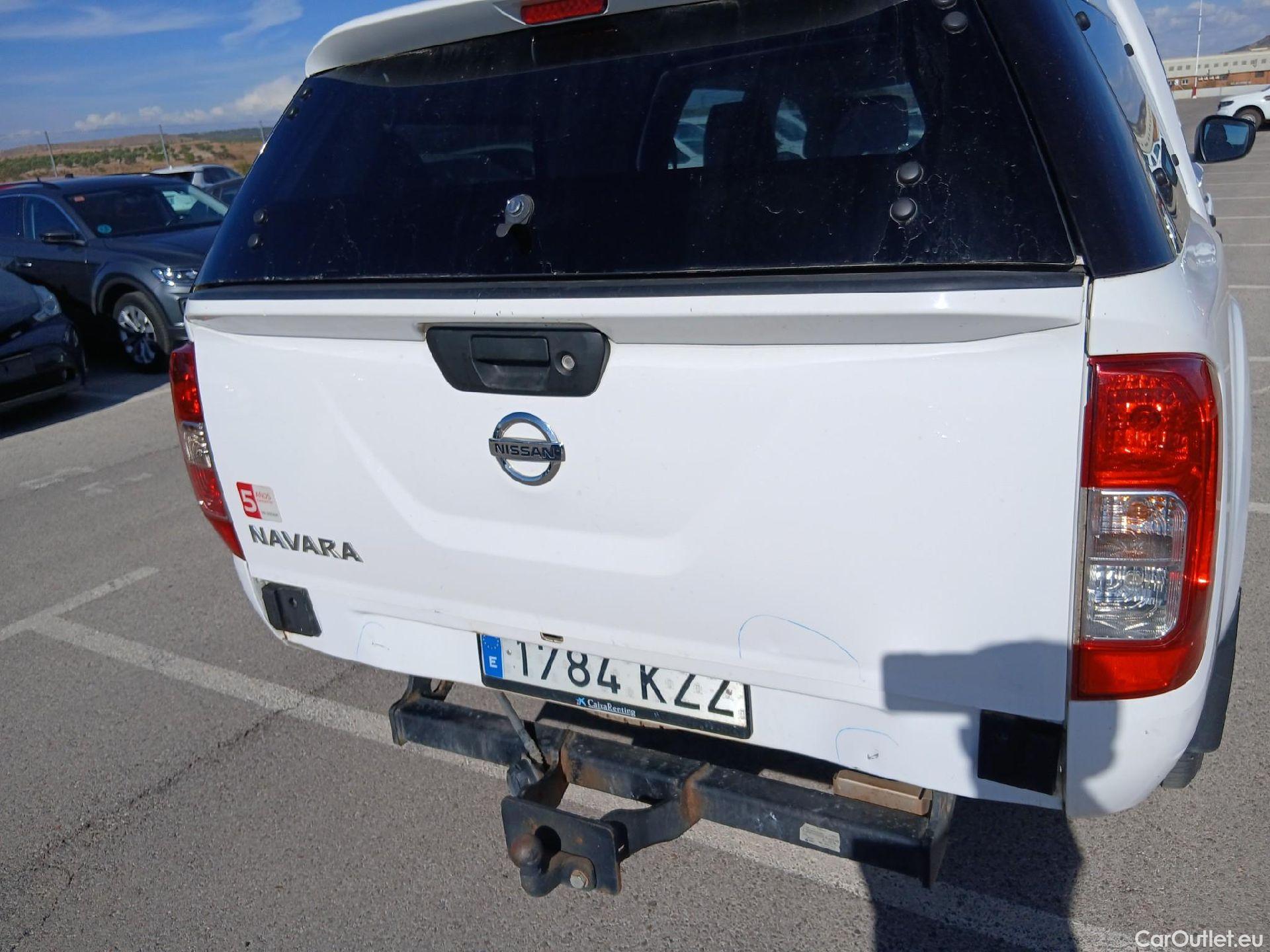  Nissan  Navara NISSAN  / 2015 / 4P / pickup D. Cab. 2.3dCi 120kW(160CV) Acenta BDif #21