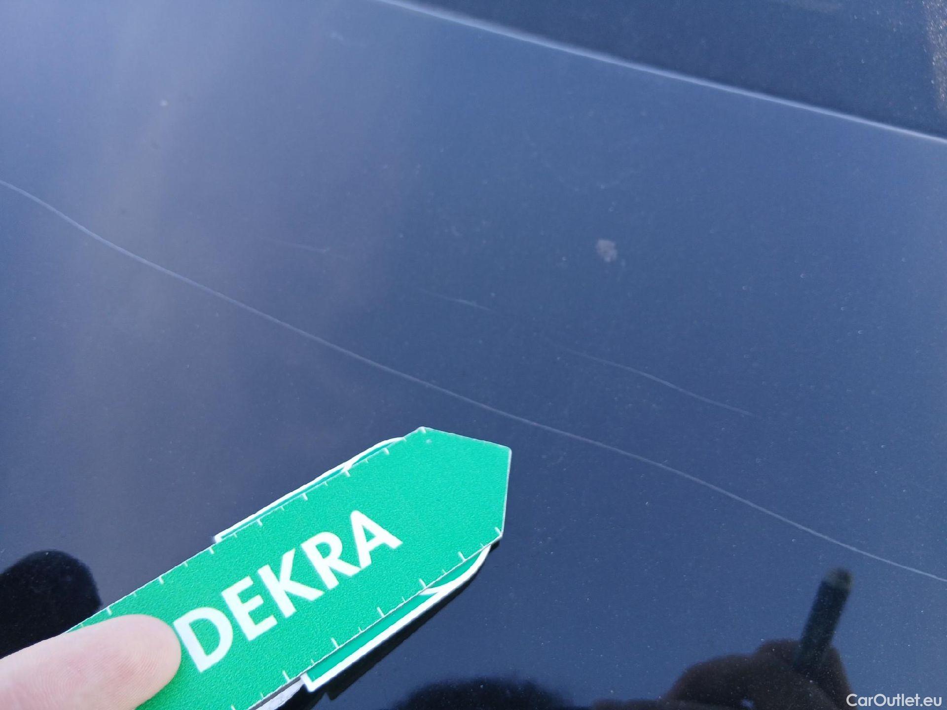  Hyundai   Ioniq HYUNDAI / 2019 / 5P / berlina con portón 1.6 GDI HEV Tecno DCT #38