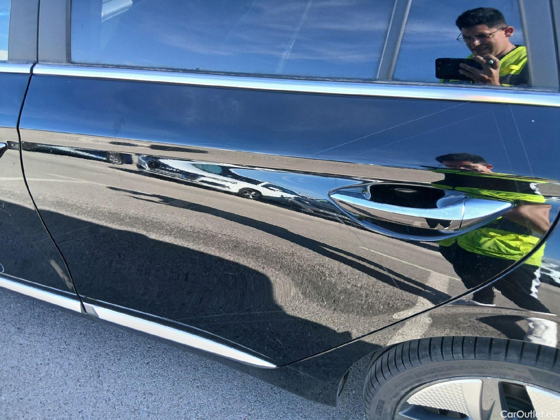  Hyundai   Ioniq HYUNDAI / 2019 / 5P / berlina con portón 1.6 GDI HEV Tecno DCT #31