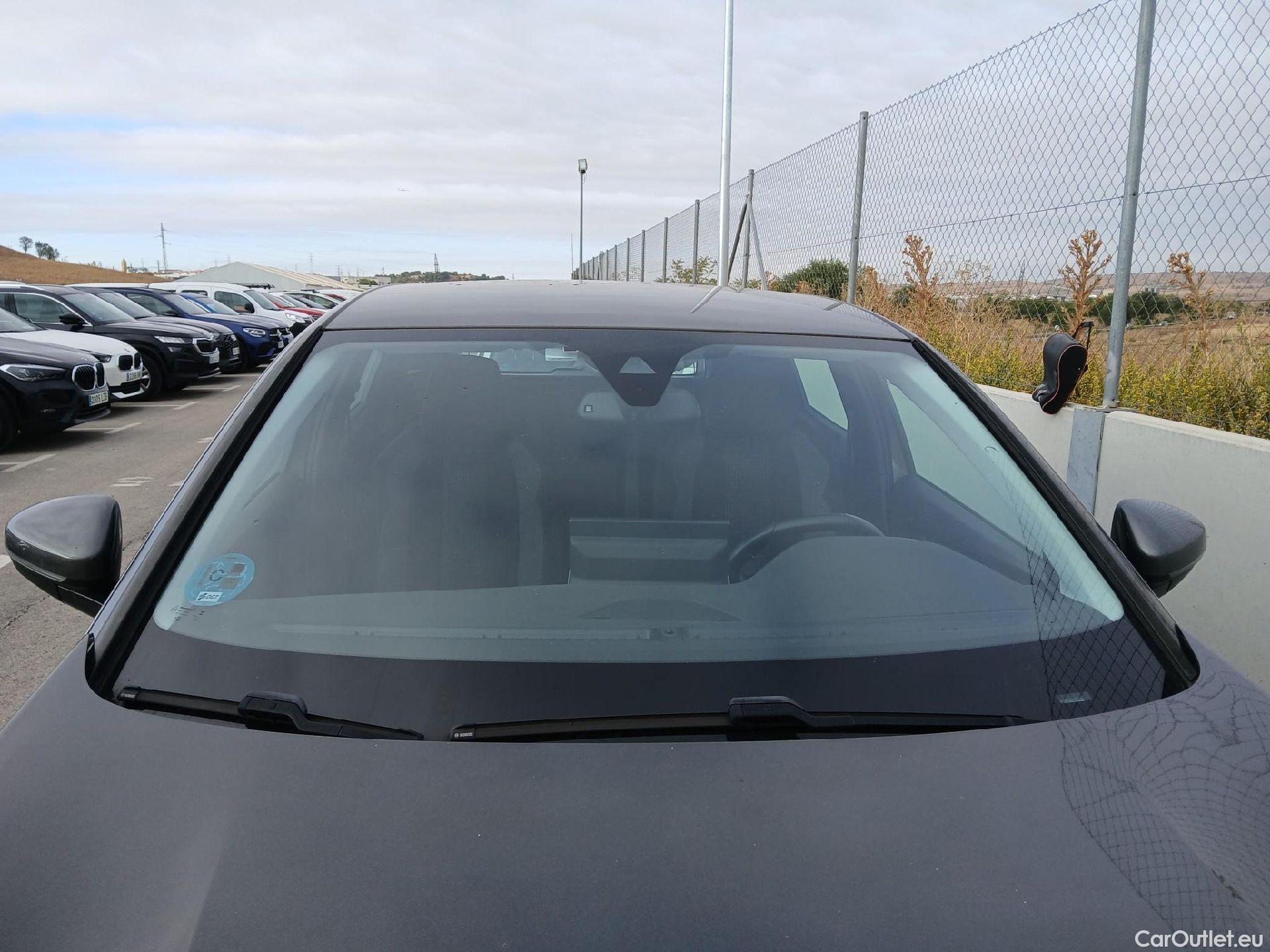  Land Rover  Discovery PEUGEOT 3008 / 2020 / 5P / todoterreno 1.5 BlueHDi 96kW (130CV) S&S Active Pack #10