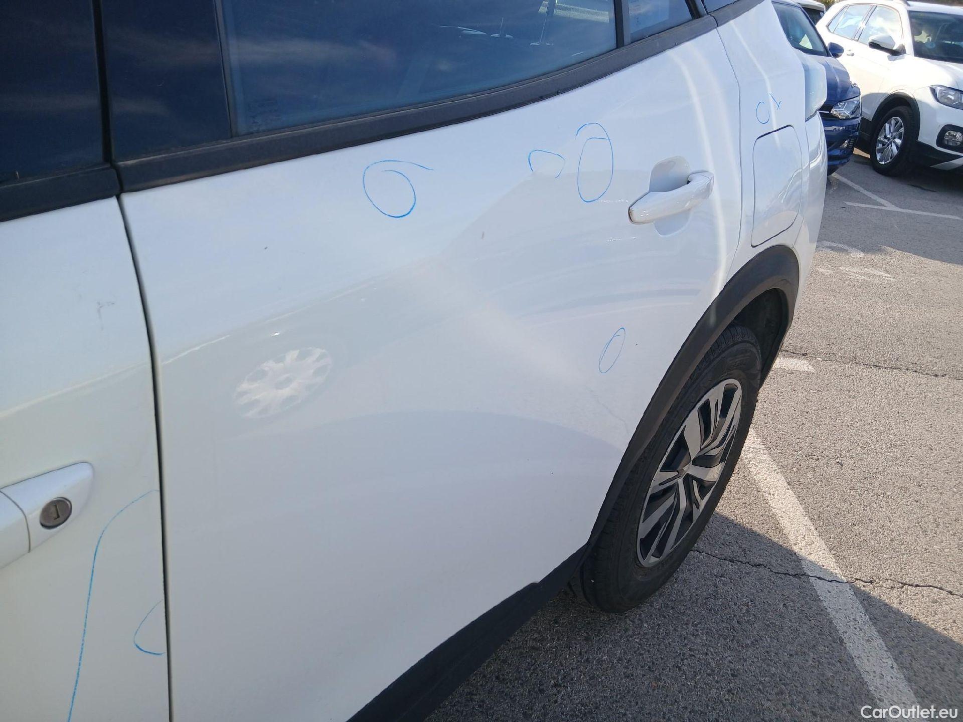  Peugeot  2008 PEUGEOT  / 2019 / 5P / todoterreno Active BlueHDI 81kW (110CV) #13