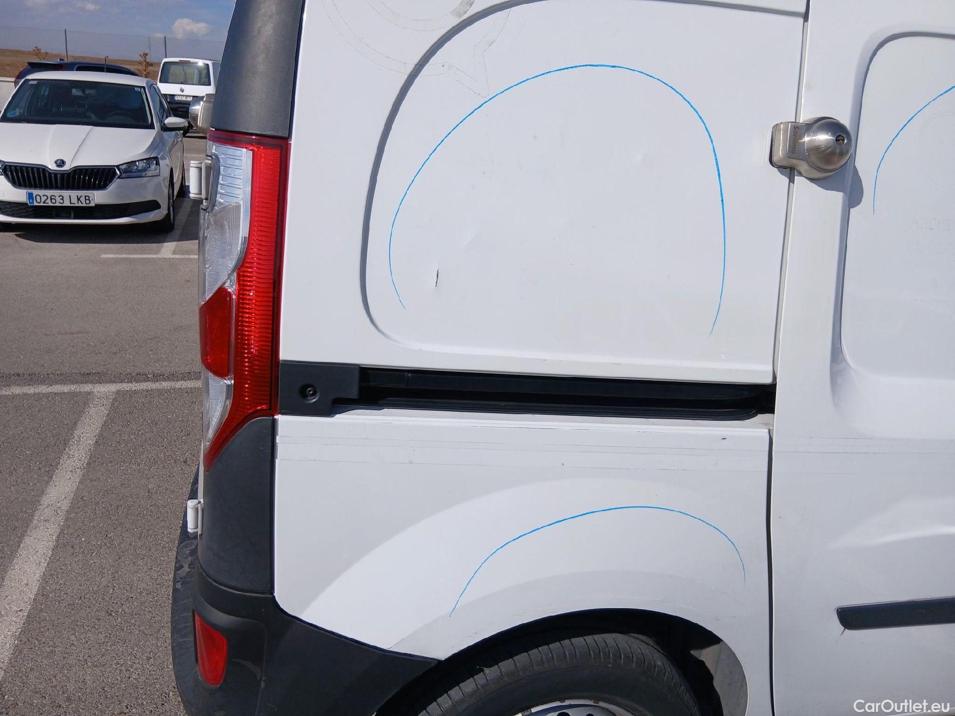  Renault  Kangoo RENAULT  Furgón/2013/3P/furgón derivado de turismo Profesional dCi 66 kW (90 CV) #34