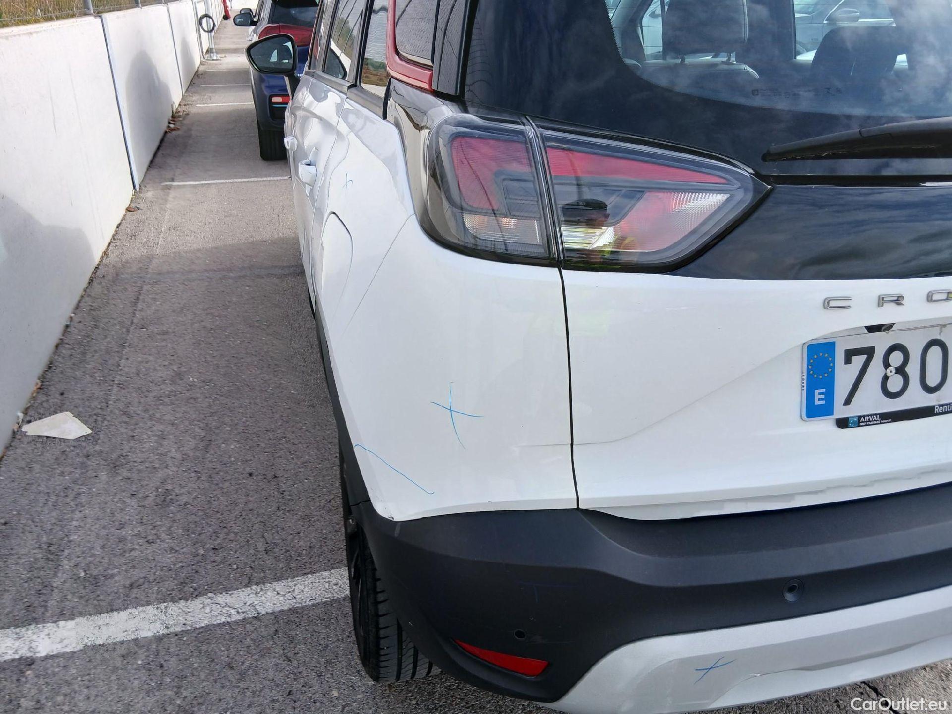  Land Rover  Discovery OPEL Crossland / 2020 / 5P / crossover 1.5D 81kW (110CV) GS Line #45