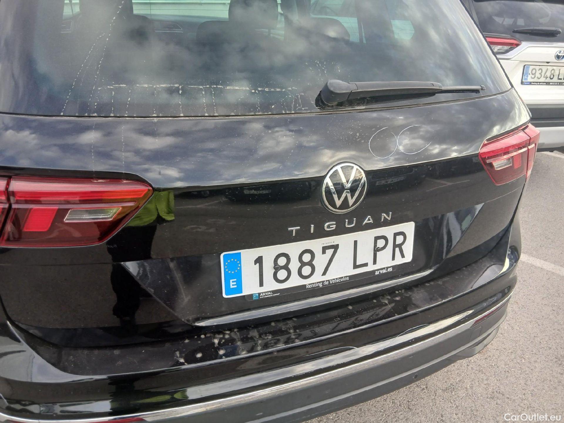  Volkswagen  Tiguan VOLKSWAGEN  / 2020 / 5P / todoterreno Life 2.0 TDI 110kW (150CV) DSG #31