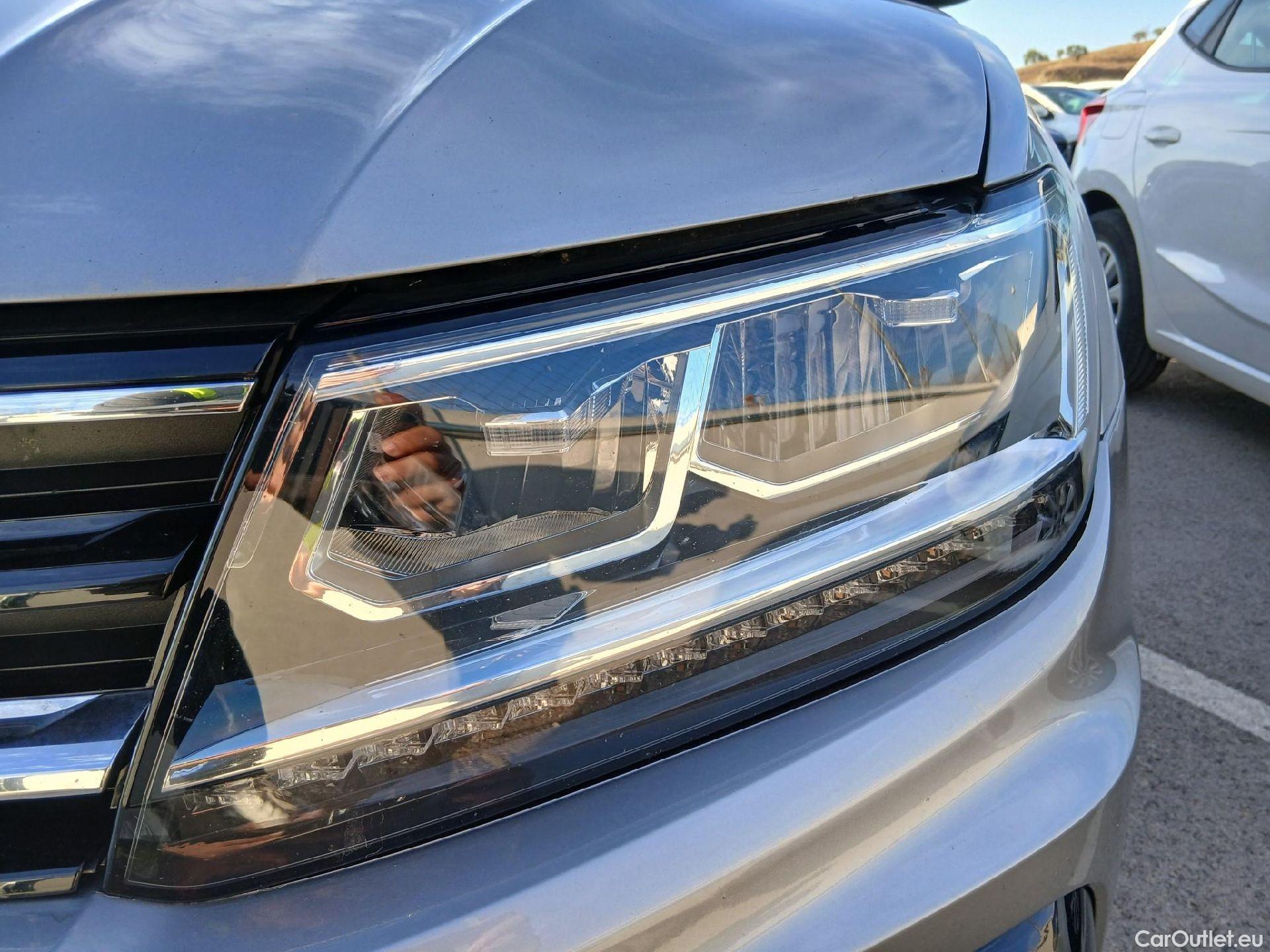  Volkswagen  Tiguan VOLKSWAGEN  / 2016 / 5P / todoterreno Advance 2.0 TDI 110kW (150CV) DSG #13