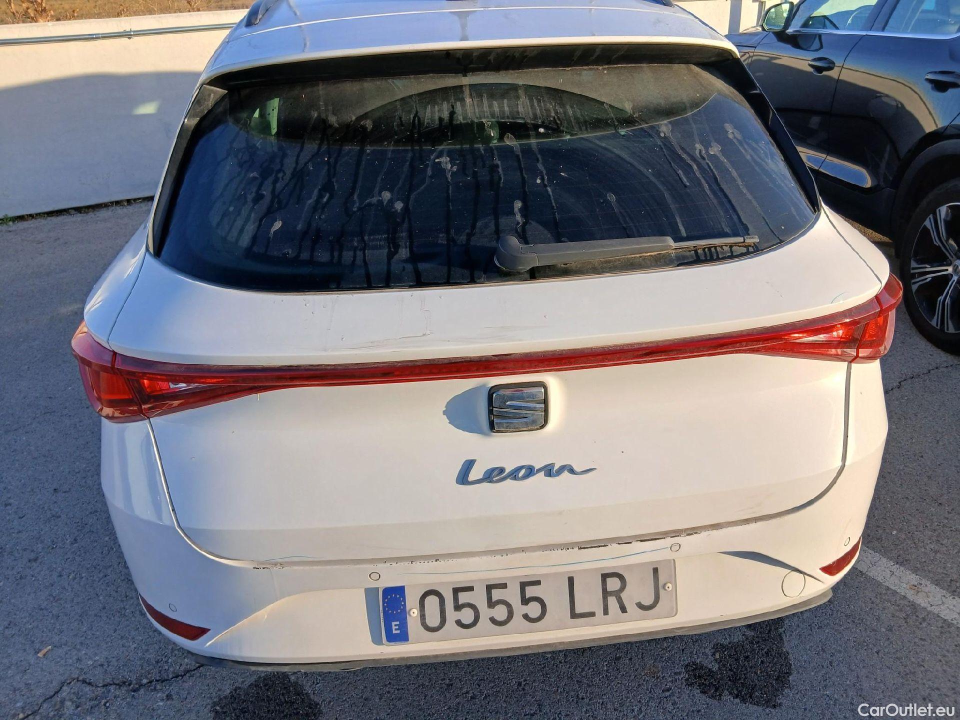  Seat  Leon SEAT Nuevo León / 2020 / 5P / familiar SP 2.0 TDI 85kW Style Go(SP) #18