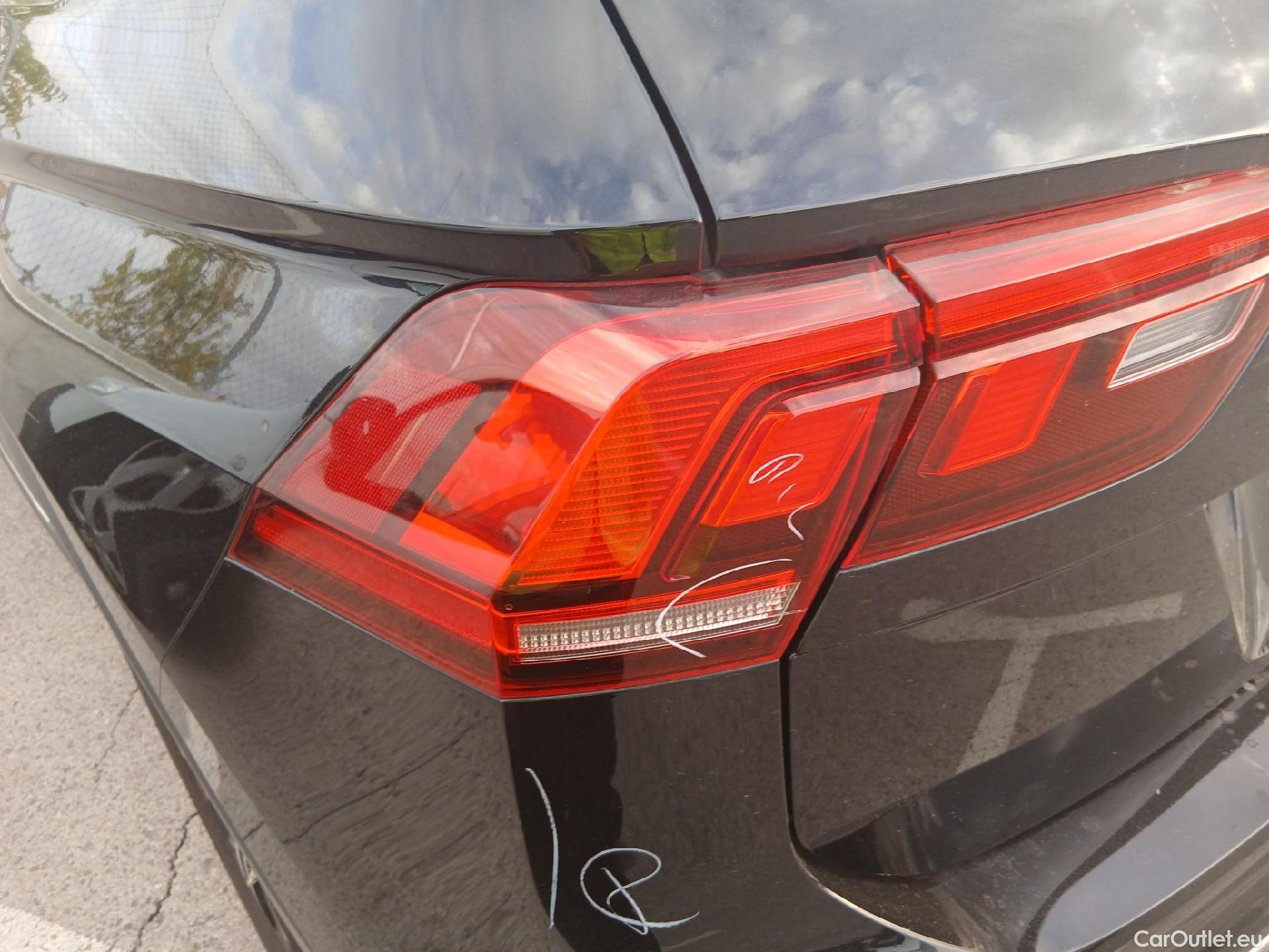  Volkswagen  Tiguan VOLKSWAGEN  / 2020 / 5P / todoterreno Life 2.0 TDI 110kW (150CV) DSG #29