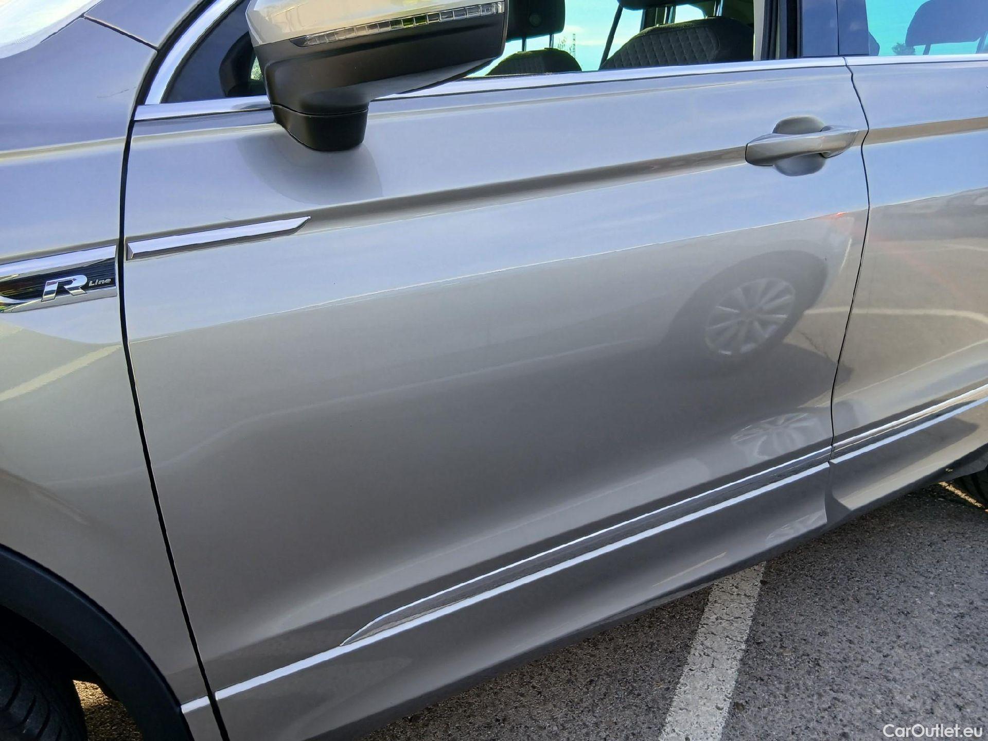 Volkswagen  Tiguan VOLKSWAGEN  / 2016 / 5P / todoterreno Advance 2.0 TDI 110kW (150CV) DSG #16