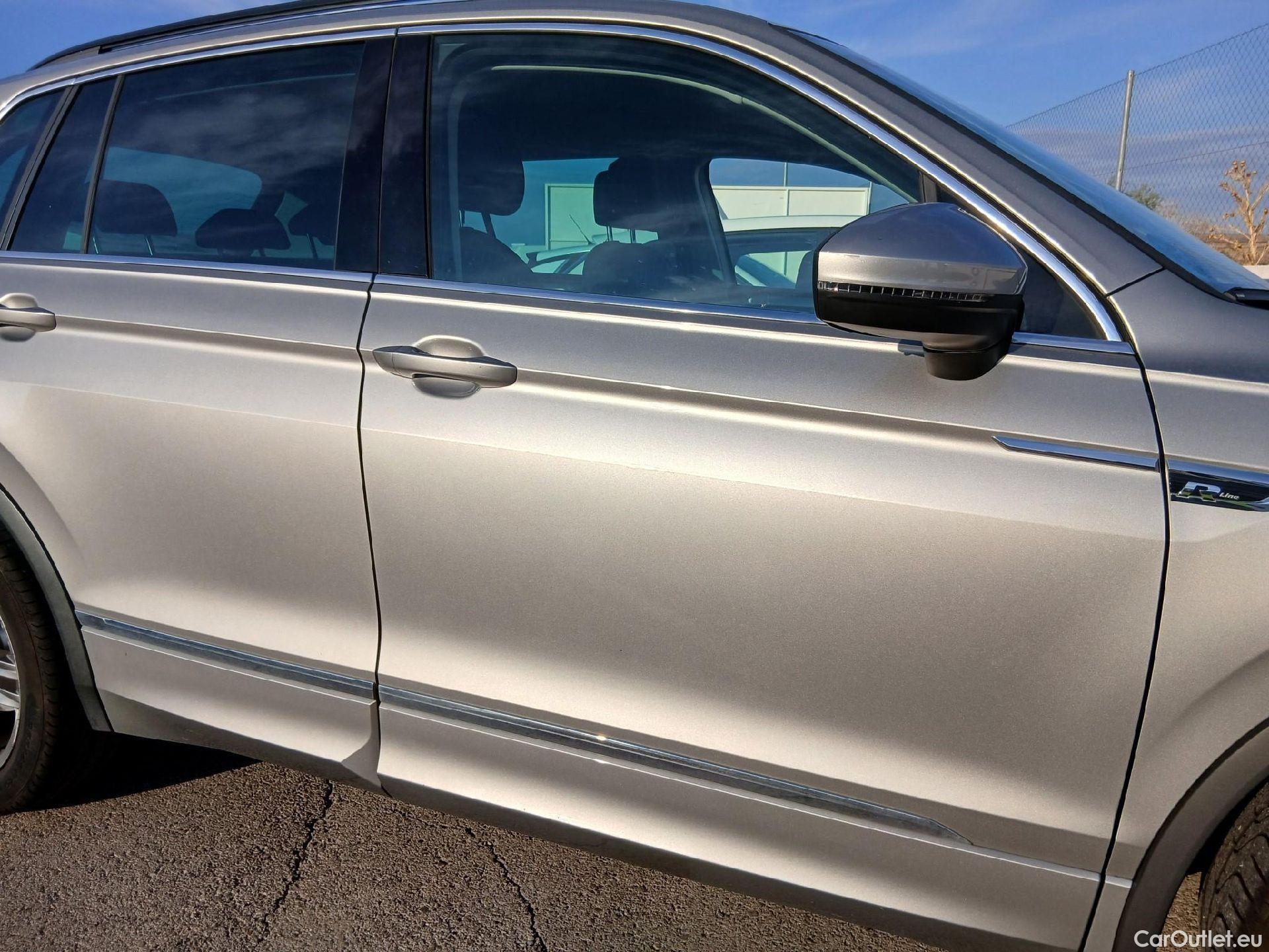  Volkswagen  Tiguan VOLKSWAGEN  / 2016 / 5P / todoterreno Advance 2.0 TDI 110kW (150CV) DSG #34