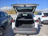  Toyota  RAV4 TOYOTA  / 2018 / 5P / todoterreno 2.5l 220H Advance 4WD #8