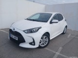  Toyota  Yaris TOYOTA  / 2020 / 5P / berlina con portón 1.5 120H Business Plus 