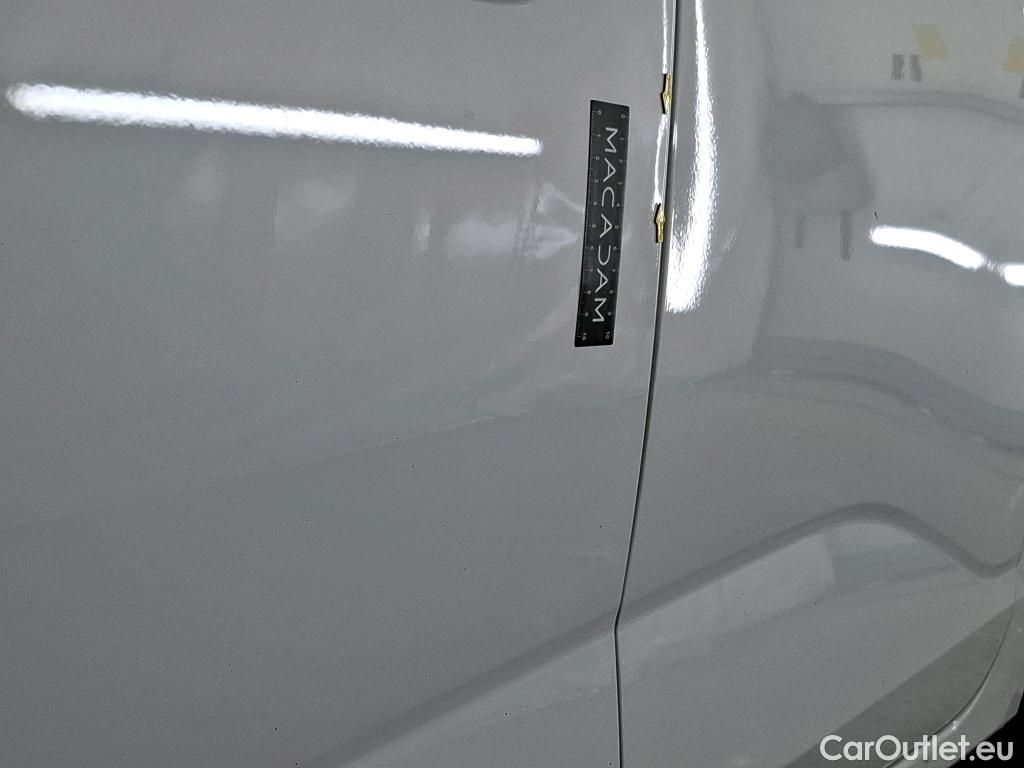  Dacia  Sandero  III Confort 1.0 TCe 90CV BVM5 E6d #32