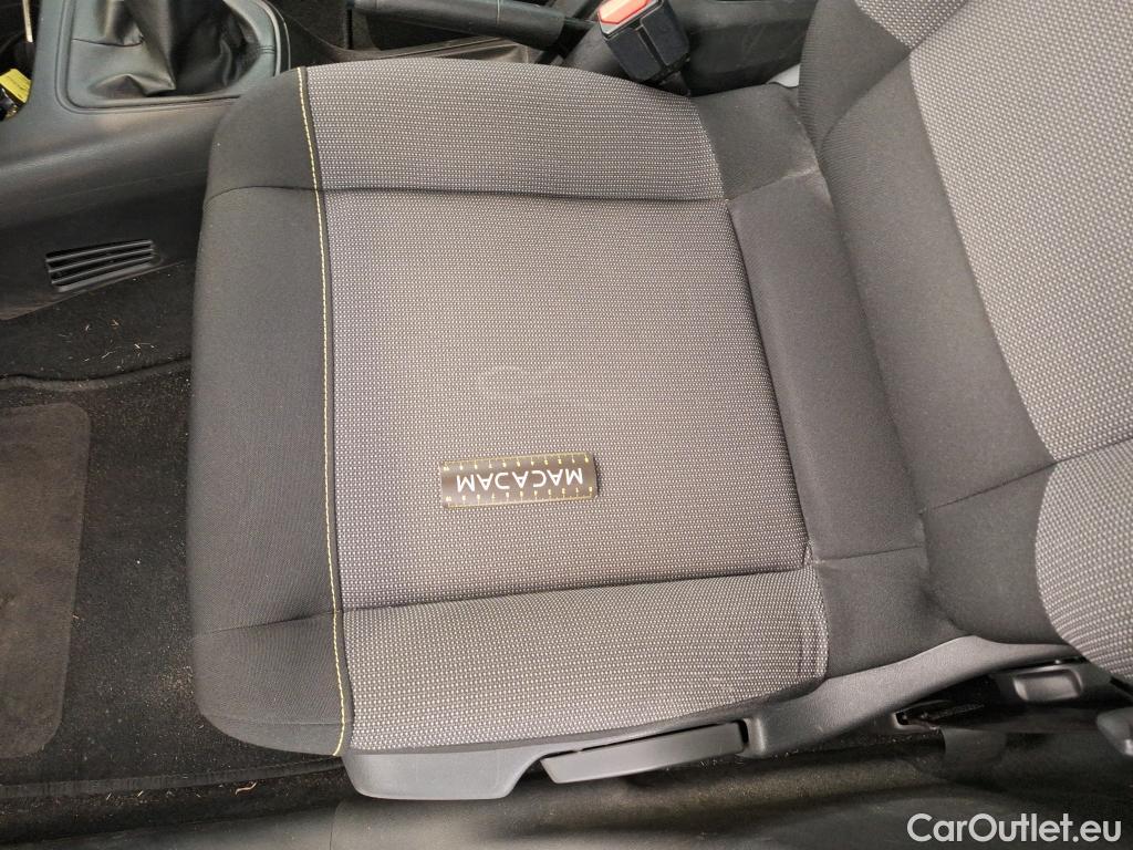  Citroen  C3 CITROEN  / 2016 / 5P / Berline BlueHDi 100 S&S BVM Feel #15
