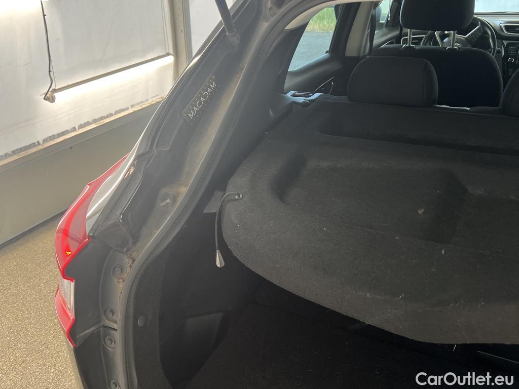  Nissan  Qashqai NISSAN  / 2017 / 5P / Crossover 1.5 DCI 115 Business Edition #40