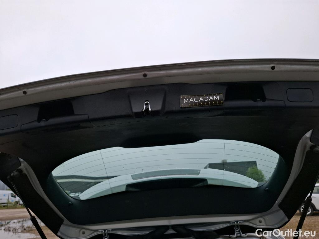  Mercedes  B-Klasse MERCEDES-BENZ Classe B / 2019 / 5P / monospace B 180 d Business Line Edition BA8 #16