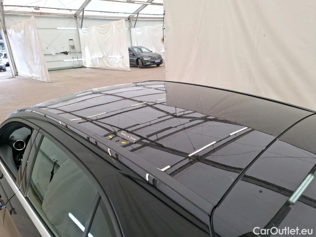  Mercedes  A-Klasse MERCEDES-BENZ Classe A Compact / 2018 / 5P / Berline A 250 e Business Line 8G-DCT #4