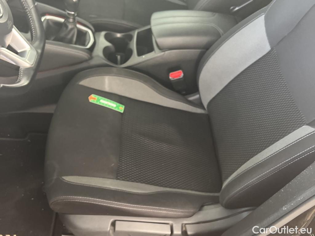 Nissan  Qashqai NISSAN  / 2017 / 5P / Crossover 1.5 DCI 115 Business Edition #24
