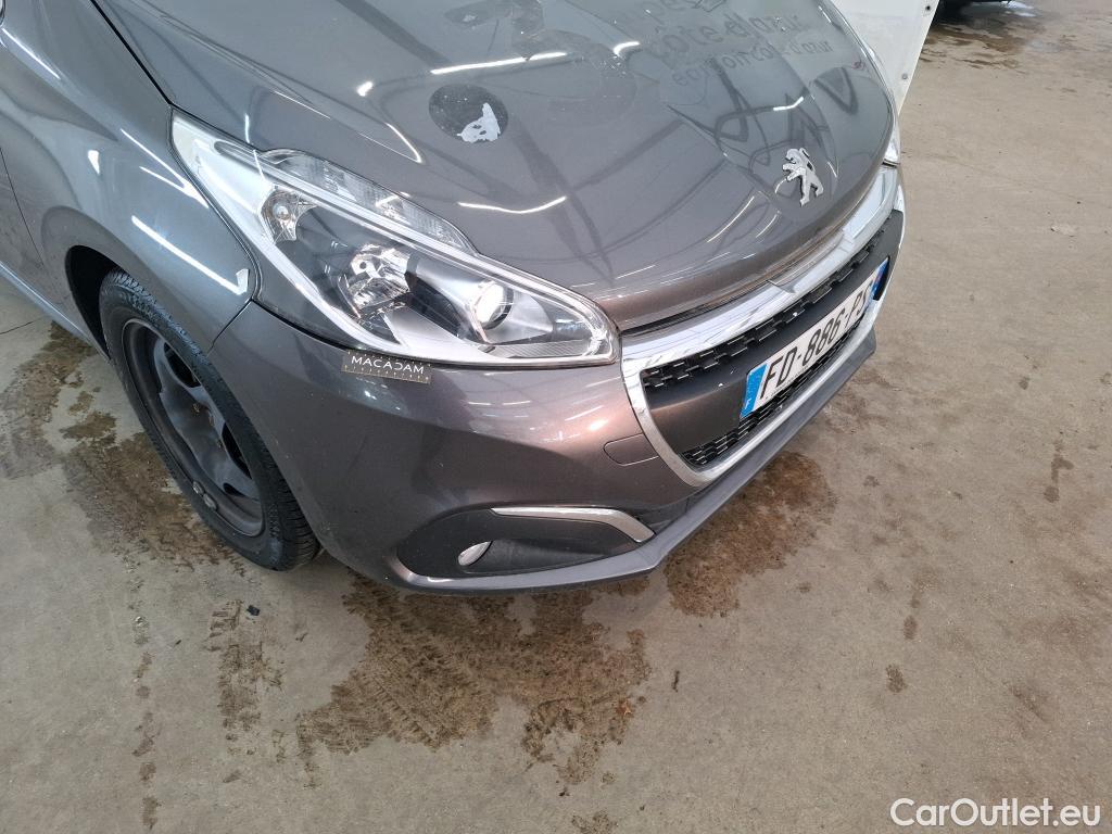  Peugeot  208  Allure Business 1.2 PureTech 110CV BVM6 E6dT #23