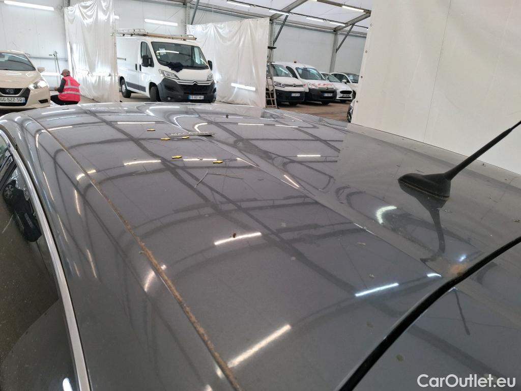  Peugeot  208  Allure Business 1.2 PureTech 110CV BVM6 E6dT #1