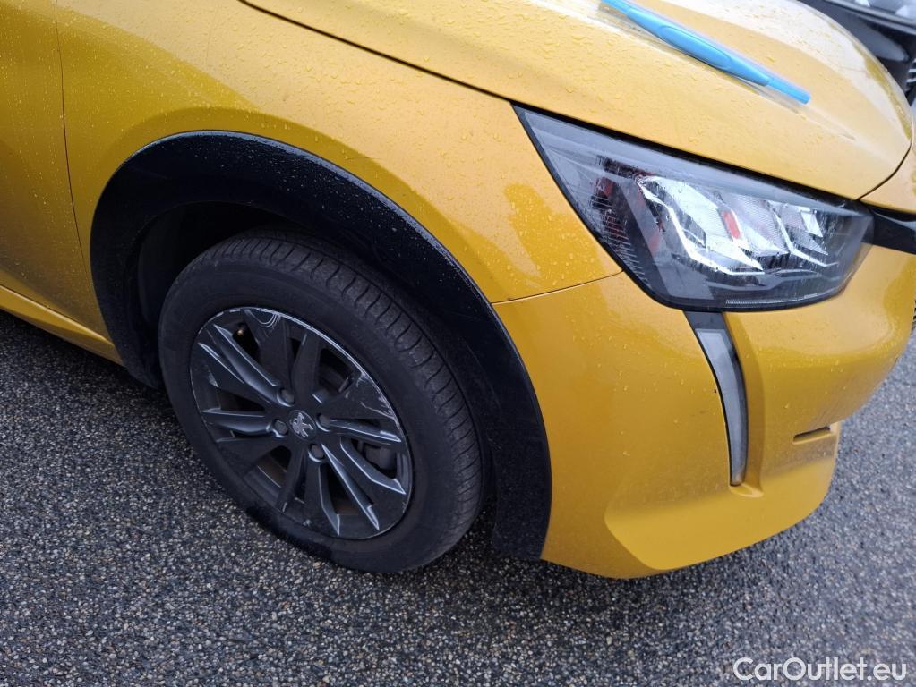  Peugeot  208  (e-) Style 50kWh BVA #27