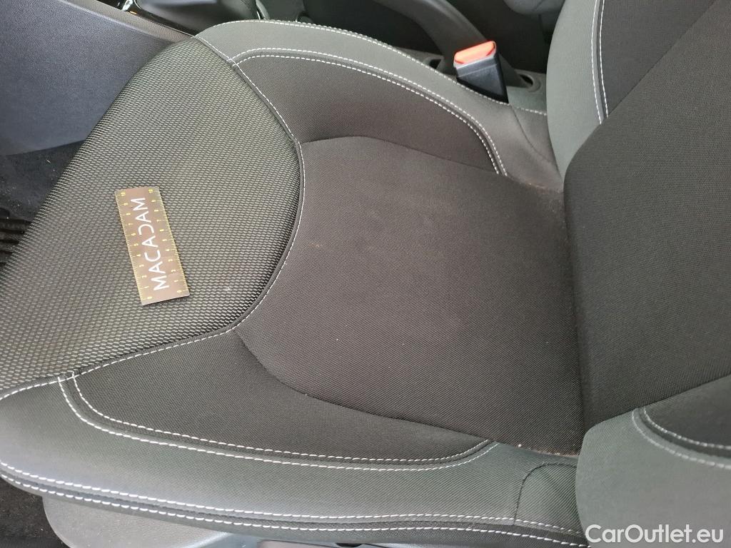  Renault  Clio  IV Business 1.5 dCi 90CV BVM5 E6 #11