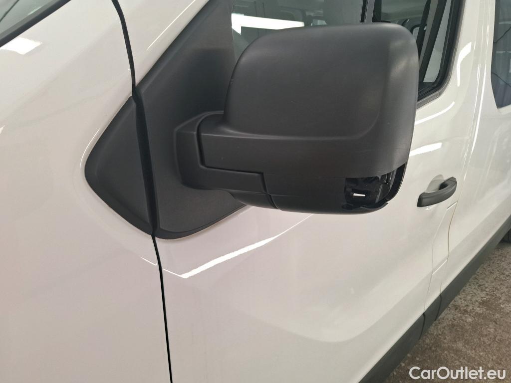  Renault  Trafic RENAULT  4p Combi Zen L2 Energy dCi 125 8 places #29