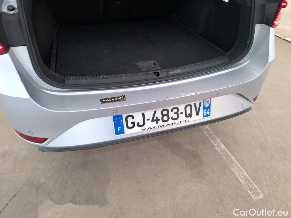  Seat  Leon  Sportstourer Urban 1.0 TSI 110CV BVA7 E6d #14