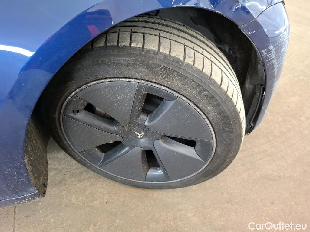  Tesla  Model 3 TESLA  / 2018 / 4P / Berline Grande Autonomie Dual Motor AWD #32