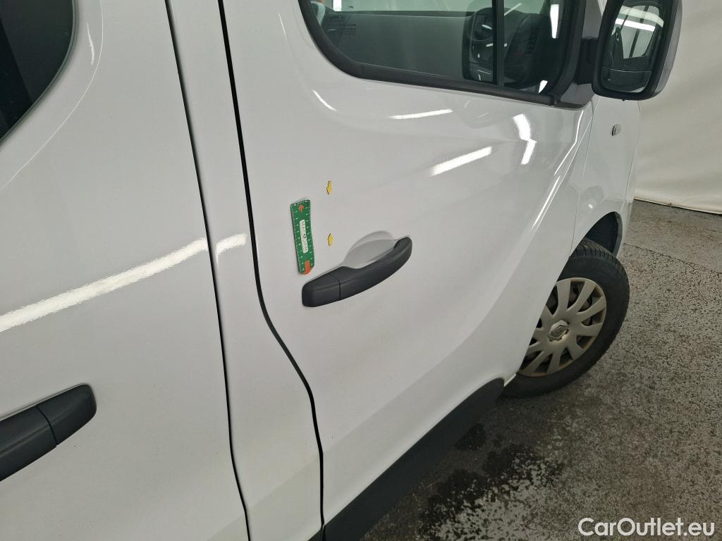  Renault  Trafic RENAULT  4p Combi Zen L2 Energy dCi 125 8 places #27