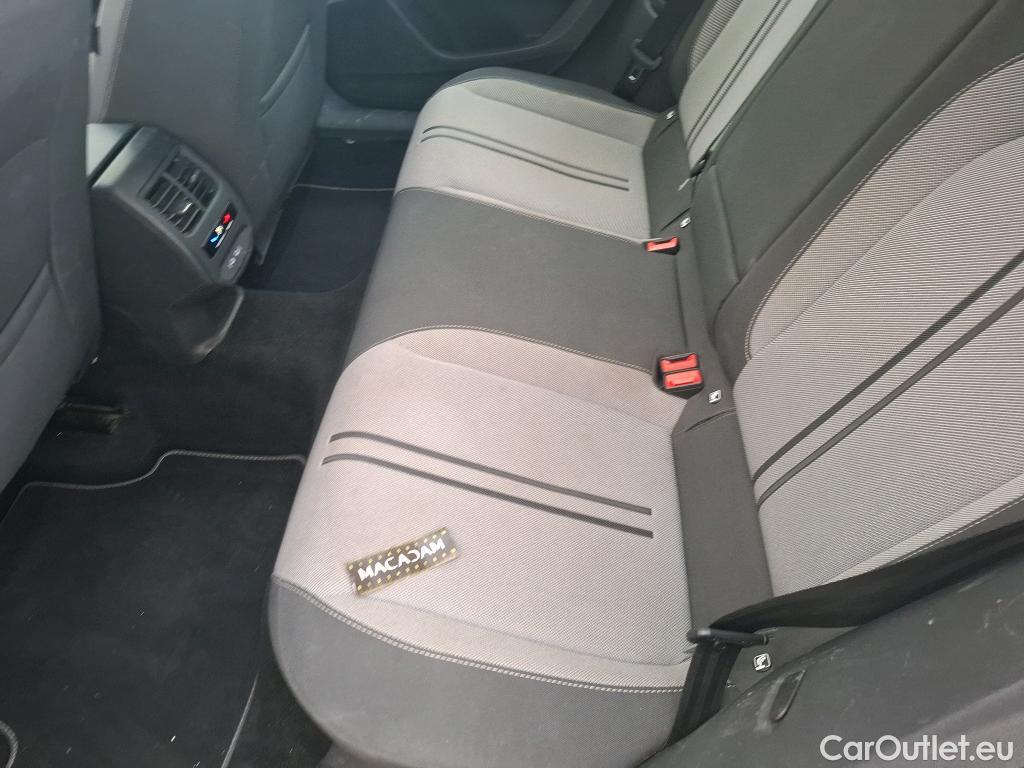  Seat  Leon  Sportstourer Urban 1.0 TSI 110CV BVA7 E6d #44