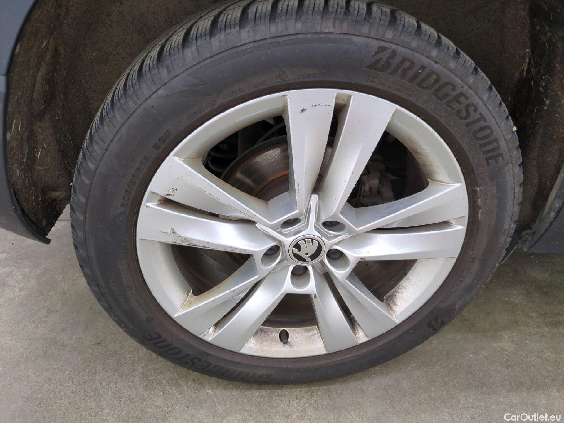  Skoda  Karoq  Style 4x4 2.0 TDI 150CV E6d / DSG #6