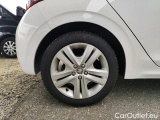  Peugeot  208 1.5 BLUEHDI 100 S&S ALLURE BUS #21